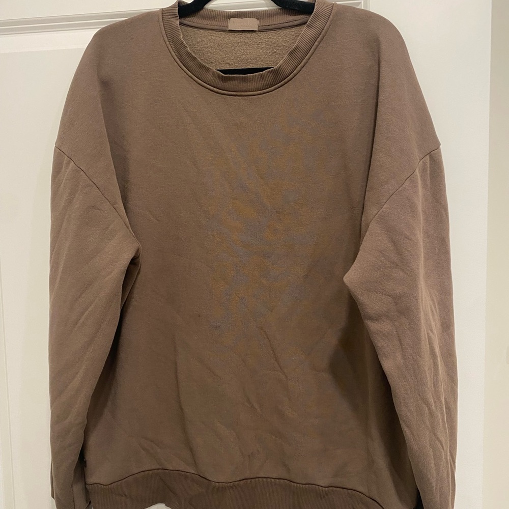 NUUDS mocha sweatshirt size M